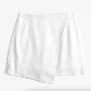 NWT The A&F Scarlett Linen-Blend Wrap Mini Skort